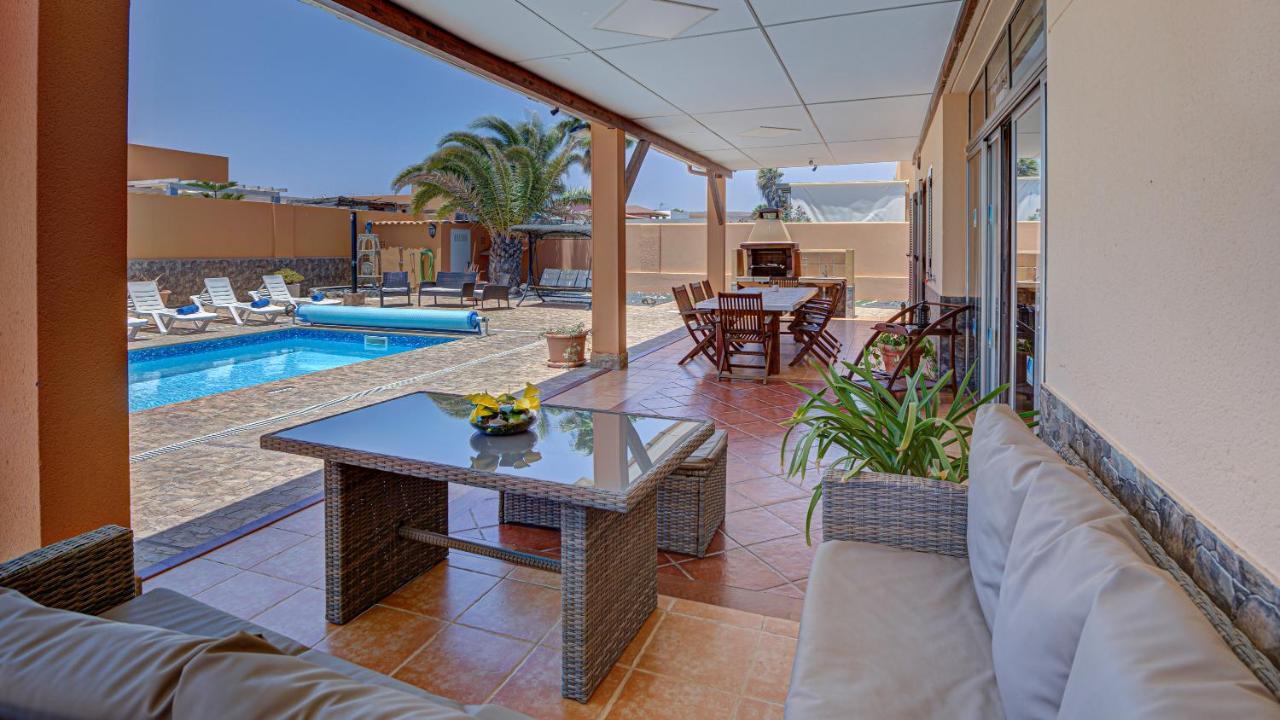 Villa Susi กาเลตาเดฟุสเต ภายนอก รูปภาพ